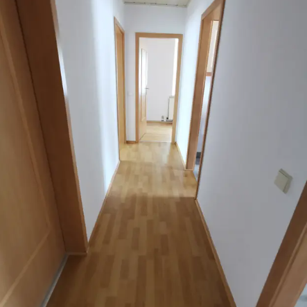 17309 Staven - 3 Zimmer Wohnung - Mietobjekt - Innenansicht Flur